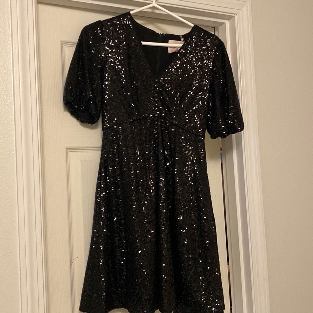 NWT Gal meets Glam Farris dress.